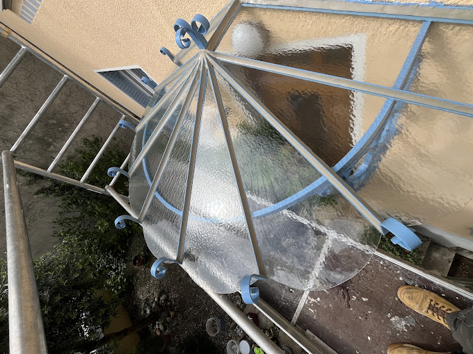 rénovation marquise traditionnelle vitrerie drôme ardèche